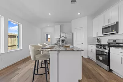 4021 Bronco Station, League City, TX 77573 - Photo 10