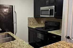 2121 Hepburn St, Houston, TX 77054 - Photo 6