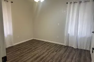 208 Walnut St, Lake Jackson, TX 77566 - Photo 6