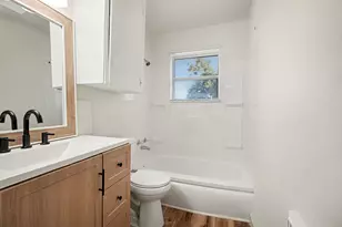 1126 1st Ave N, Texas City, TX 77590 - Photo 8