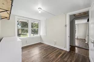 901 Melbourne St, Houston, TX 77022 - Photo 24