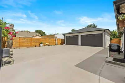 901 Melbourne Street, Houston, TX 77022 - Photo 26