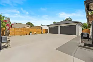 901 Melbourne St, Houston, TX 77022 - Photo 26