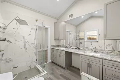 901 Melbourne Street, Houston, TX 77022 - Photo 18