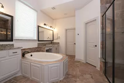 174 Lindenberry Circle, Spring, TX 77389 - Photo 26