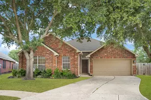 7102 Hollow Field Ln, Cypress, TX 77433 - Photo 1
