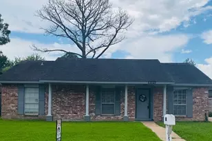 11727 Scottsdale Dr, Meadows Place, TX 77477 - Photo 1