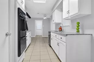 11727 Scottsdale Dr, Meadows Place, TX 77477 - Photo 10