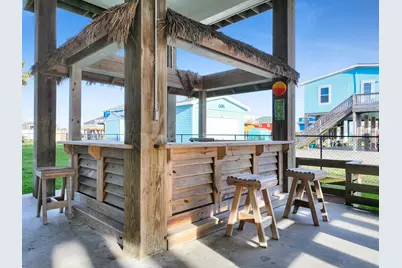 866 Wommack, Port Bolivar, TX 77650 - Photo 10