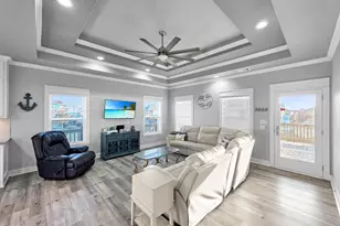 866 Wommack, Port Bolivar, TX 77650 - Photo 12