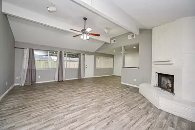 805 River Creek Drive, La Porte, TX 77571 - Photo 10