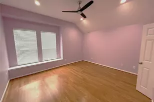 8218 Terrace Brook Dr, Houston, TX 77040 - Photo 18