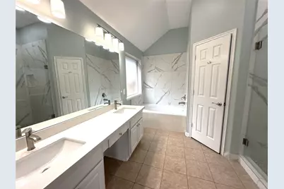 8218 Terrace Brook Drive, Houston, TX 77040 - Photo 20