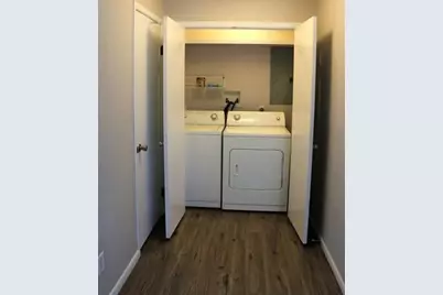 3330 Triplett Street, Bacliff, TX 77518 - Photo 4