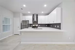 7987 Chateau St, Houston, TX 77028 - Photo 8