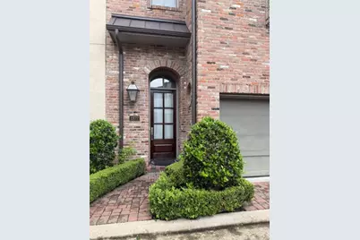1972 Woodbury Street, Houston, TX 77030 - Photo 2