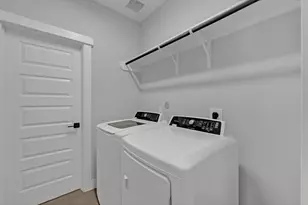 10972 Swang Link Dr, Houston, TX 77043 - Photo 28