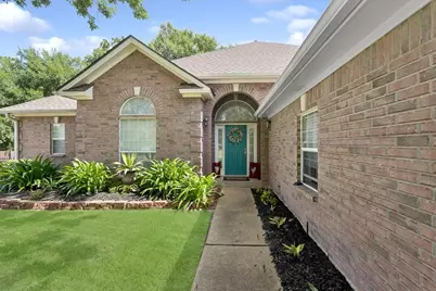 1112 Redbud Avenue, Diboll, TX 75941 - Photo 4