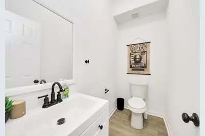 4613 Ireland Street #B, Houston, TX 77016 - Photo 4