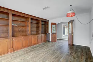 1426 Antigua Ln, Nassau Bay, TX 77058 - Photo 24