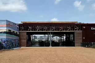 745 Bringhurst St, Houston, TX 77020 - Photo 18