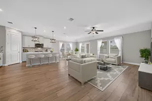 2702 Summer Indigo Trl, Pearland, TX 77089 - Photo 2