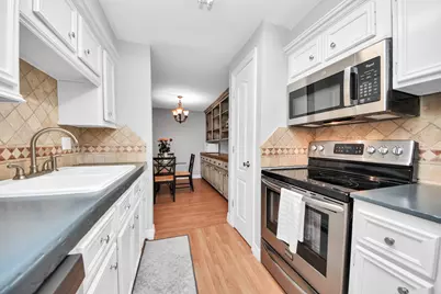 5711 Sugar Hill Drive #117, Houston, TX 77057 - Photo 16