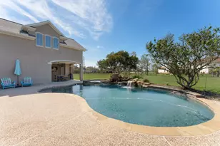 8703 Majesty Ln, Richmond, TX 77469 - Photo 6