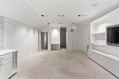 4525 Braeburn Drive, Bellaire, TX 77401 - Photo 32