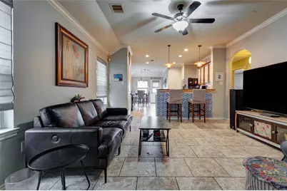 3037 Hawthorne Glen Lane, Dickinson, TX 77539 - Photo 4