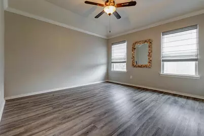 3037 Hawthorne Glen Lane, Dickinson, TX 77539 - Photo 12