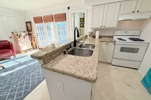 10218 Piermain Dr, Houston, TX 77035 - Photo 24