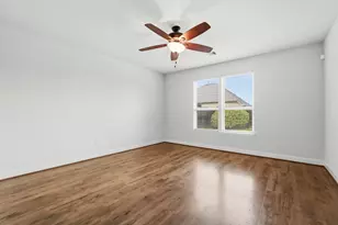 3282 Havenwood Chase Ln, Pearland, TX 77584 - Photo 4