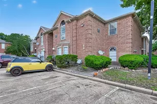 12200 Overbrook Ln, Houston, TX 77077 - Photo 2