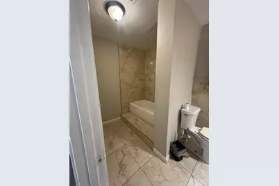 11322 Murr Way, Houston, TX 77048 - Photo 10