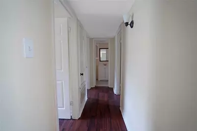 11075 Spottswood Drive, Houston, TX 77016 - Photo 6