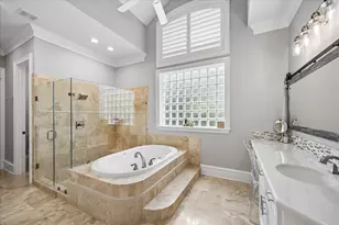 95 W Ambassador Bend, The Woodlands, TX 77382 - Photo 24