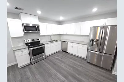 4626 Shreveport Boulevard #B, Houston, TX 77028 - Photo 4