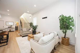 3323 Rogers St, Houston, TX 77022 - Photo 6