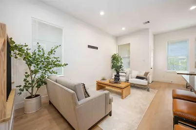 3323 Rogers St, Houston, TX 77022 - Photo 4