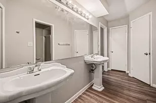15727 Blackhawk Blvd, Friendswood, TX 77546 - Photo 12