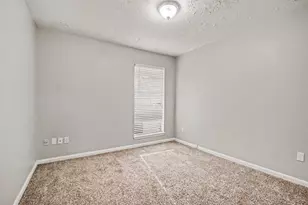 15727 Blackhawk Blvd, Friendswood, TX 77546 - Photo 14