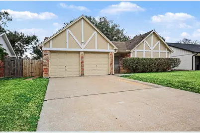 15727 Blackhawk Boulevard, Friendswood, TX 77546 - Photo 2