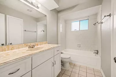 15727 Blackhawk Boulevard, Friendswood, TX 77546 - Photo 16