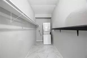 2100 Tanglewilde St, Houston, TX 77063 - Photo 14