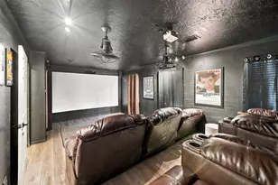 27209 Wells Ln, Conroe, TX 77385 - Photo 12