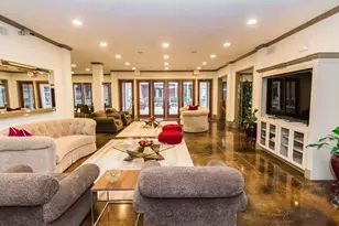 2400 McCue Rd, Houston, TX 77056 - Photo 12