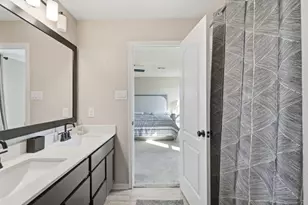 15334 Silver Breeze Ln, Houston, TX 77044 - Photo 16