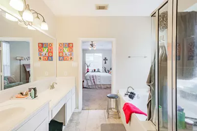 14907 E Lime Blossom Court, Cypress, TX 77433 - Photo 20