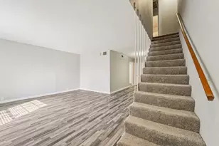 2815 Greenridge Dr, Houston, TX 77057 - Photo 16